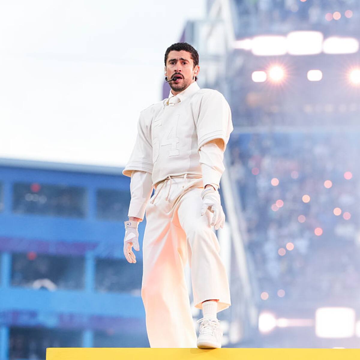 Bad Bunny registra 128.2 millones de espectadores con su show del medio tiempo en el Super Bowl LX