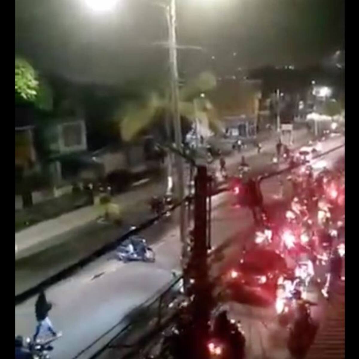 Enfrentamientos entre hinchas en el barrio Sindical, dejan un fallecido