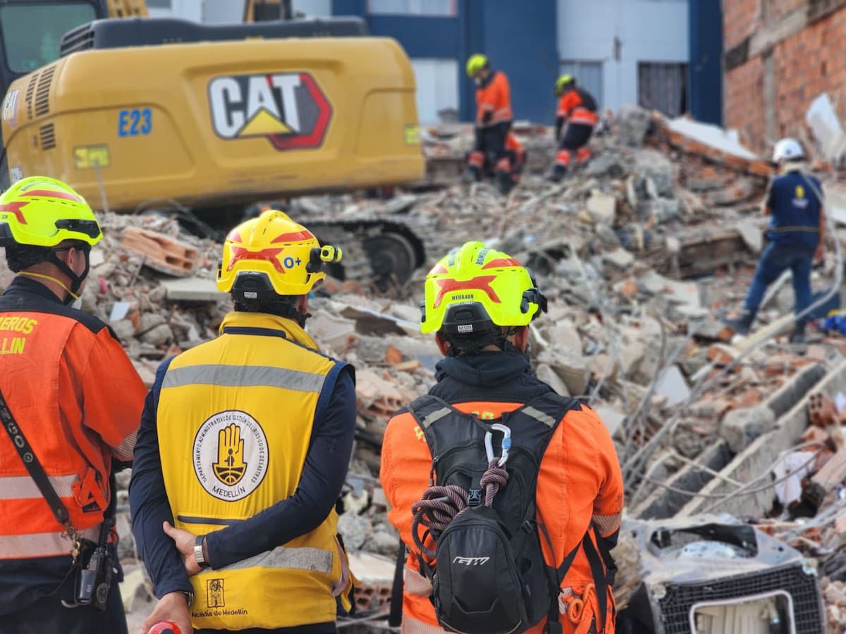 Pereira mantiene la búsqueda de desaparecidos mientras avanza el restablecimiento de servicios