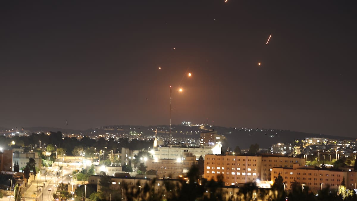 Estados Unidos bombardea nuevos objetivos en Irán