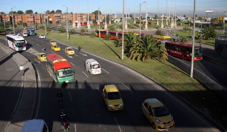 Candidatos opinan sobre más de un día sin carro en Bogotá al año