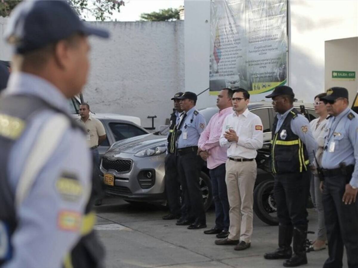 Agente de tránsito exigió 150 dólares a un turista para ingresar a Playa Blanca
