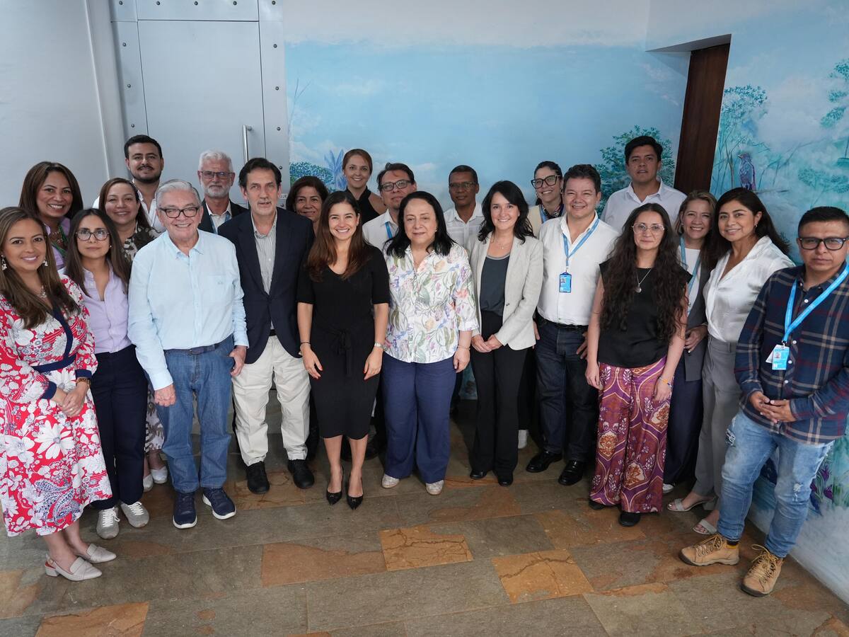 Gobierno y disidencias de ‘Calarcá’ lanzan proyecto de paz en Antioquia: 7 municipios priorizados