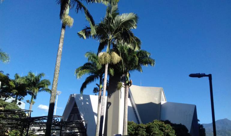 De lunes a viernes escuche 1150AM Las noticias de la región 