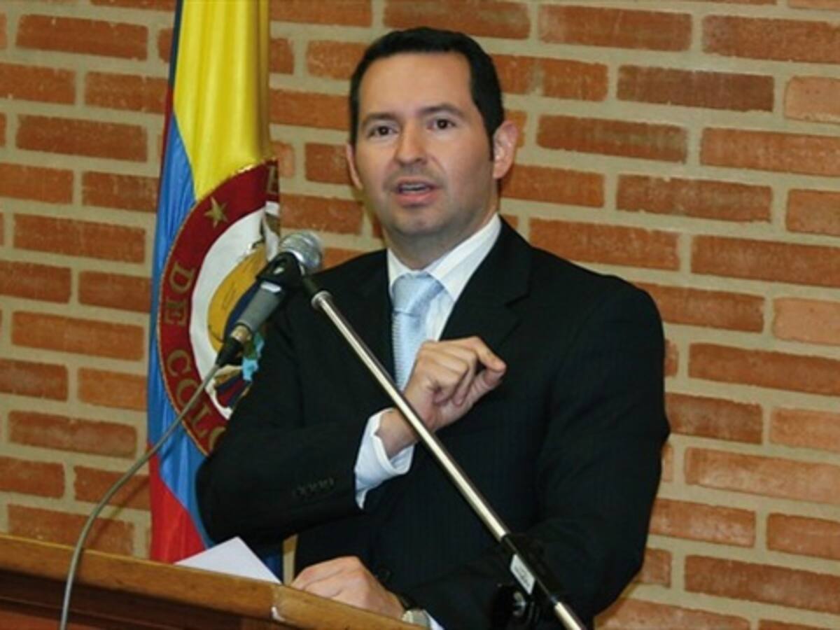 Fiscalía asegura que sí negocia con supuestos representantes del Clan Úsuga