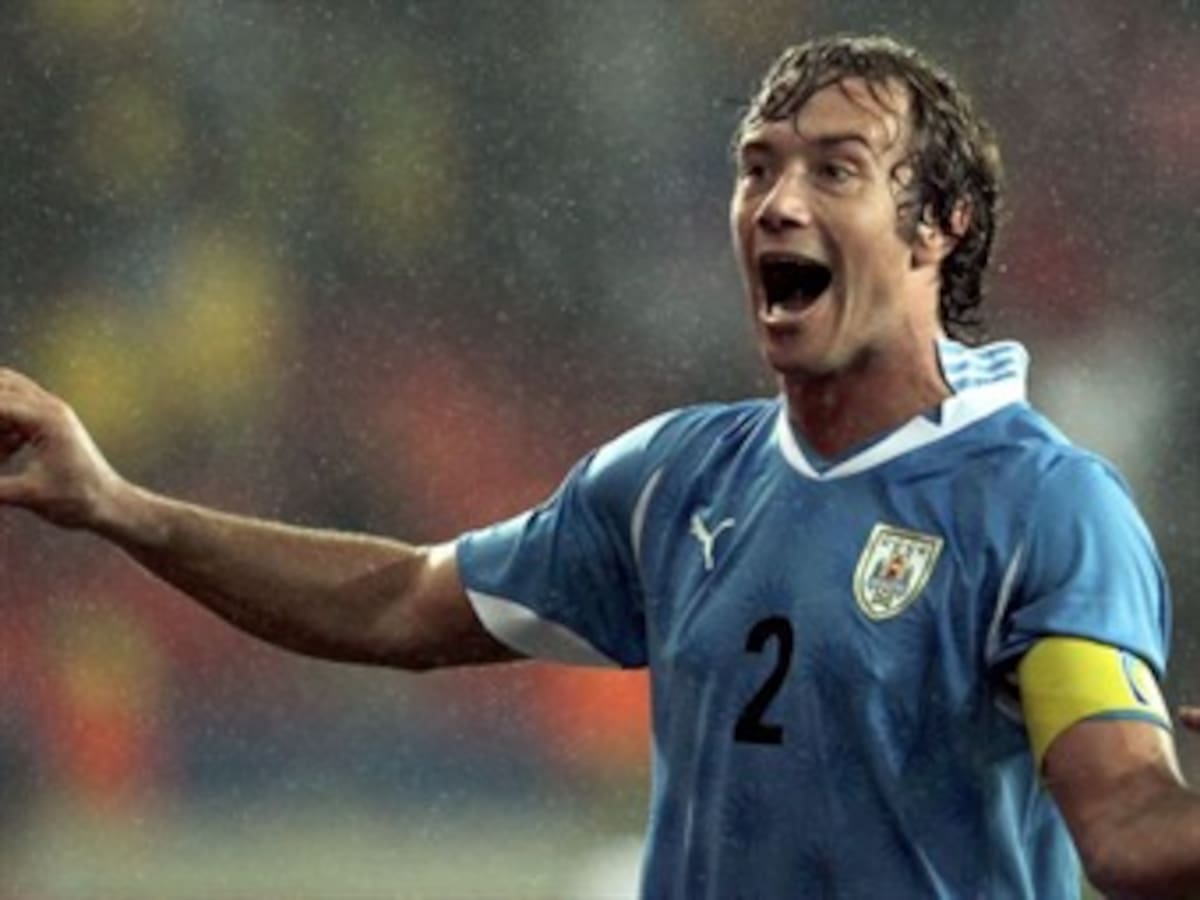 Lugano: 'Uruguay estará en el Mundial porque tiene mística'