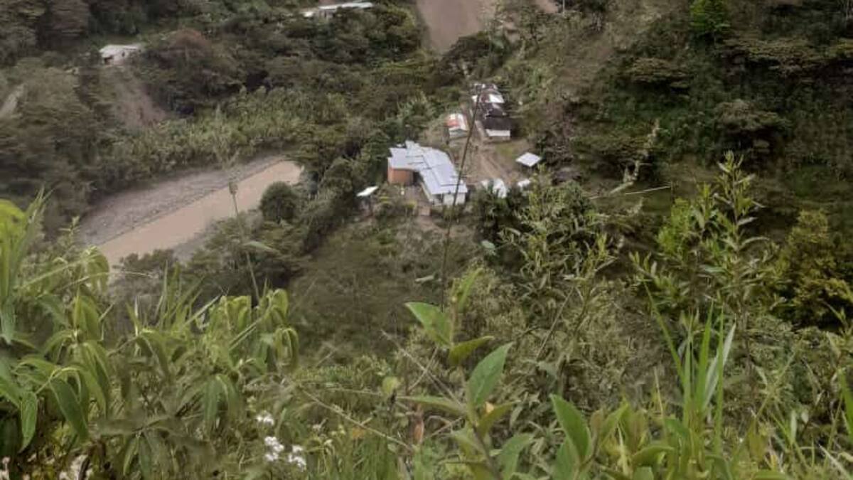 65 municipios antioqueños están en alerta de derrumbes