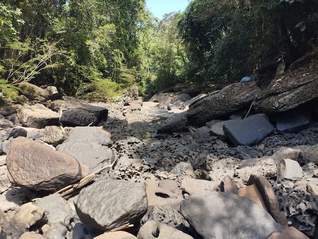 Alcalde de Guapotá reporeta secamiento del río Oibita