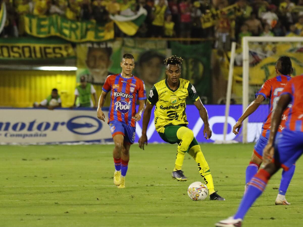 Atlético Huila gana duelo directo por el descenso frente al Unión Magdalena