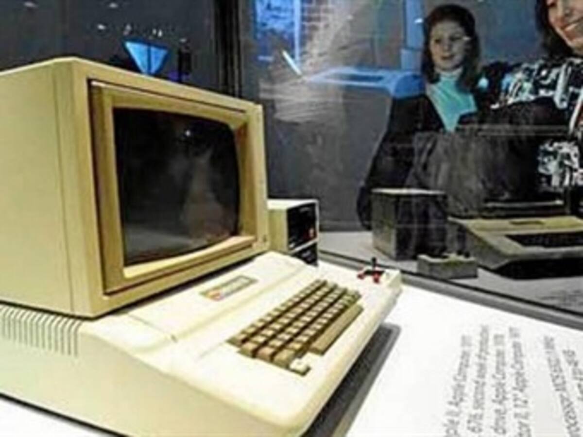 El primer ordenador Apple se subastó en Nueva York por 374.500 dólares