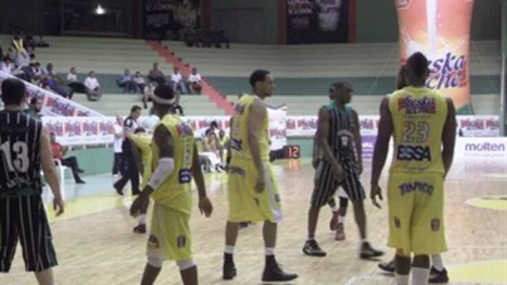 Bambuqueros, Búkaros y Piratas, iniciaron ganando en el hexagonal de la Liga de baloncesto