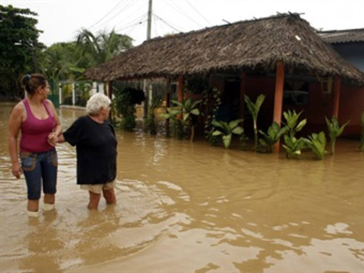 Temporada invernal en el país deja 812 mil personas afectadas en 27 departamentos