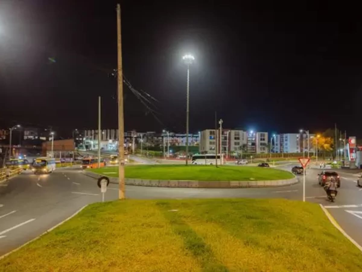 Evalúan diseños y presupuesto para intervenir la glorieta de Corales en Pereira