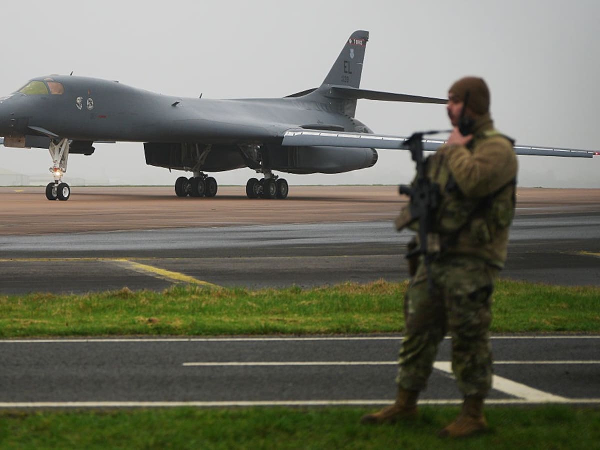 EEUU empieza a utilizar bases militares de Reino Unido contra Irán