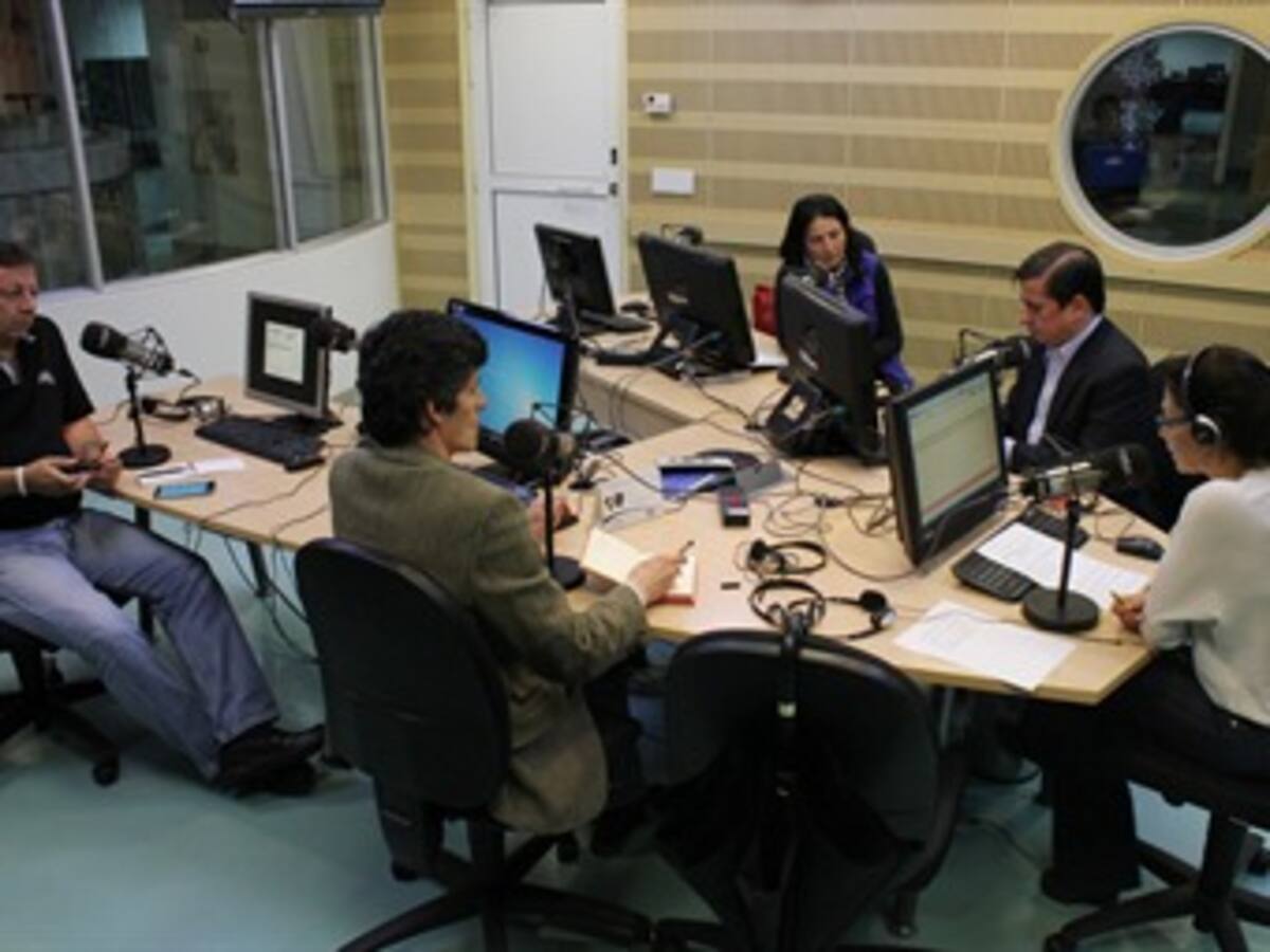Por qué el llamado a la revocatoria beneficia a Petro, según los analistas
