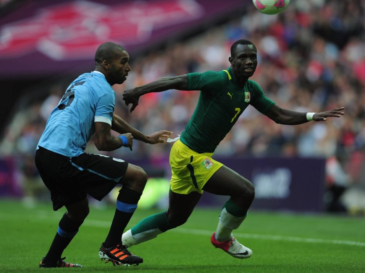 Tabárez convocó tres jugadores a última hora para las Eliminatorias
