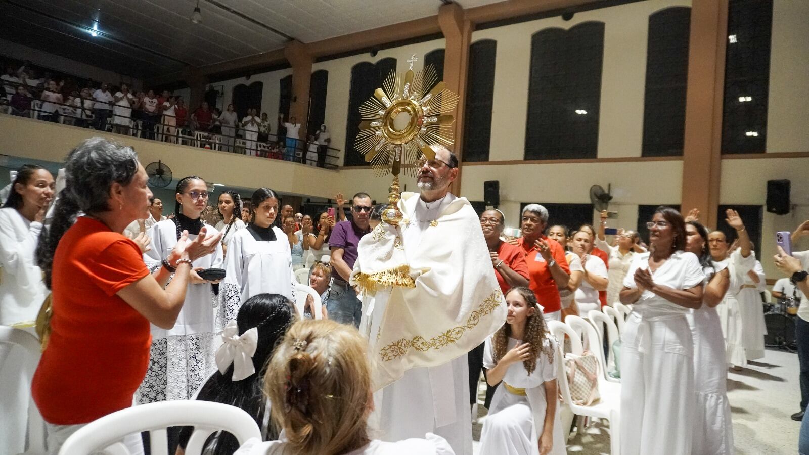 Este viernes 6 de junio se celebrará la gran Vigilia Arquidiocesana de Pentecostés