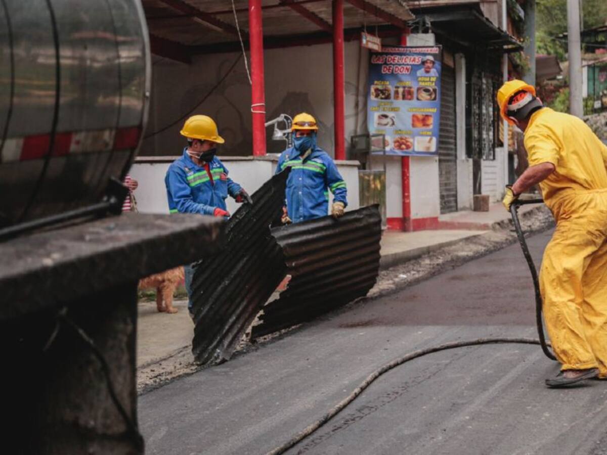 Sigue recuperación vial en el Cañón del Combeima en Ibagué