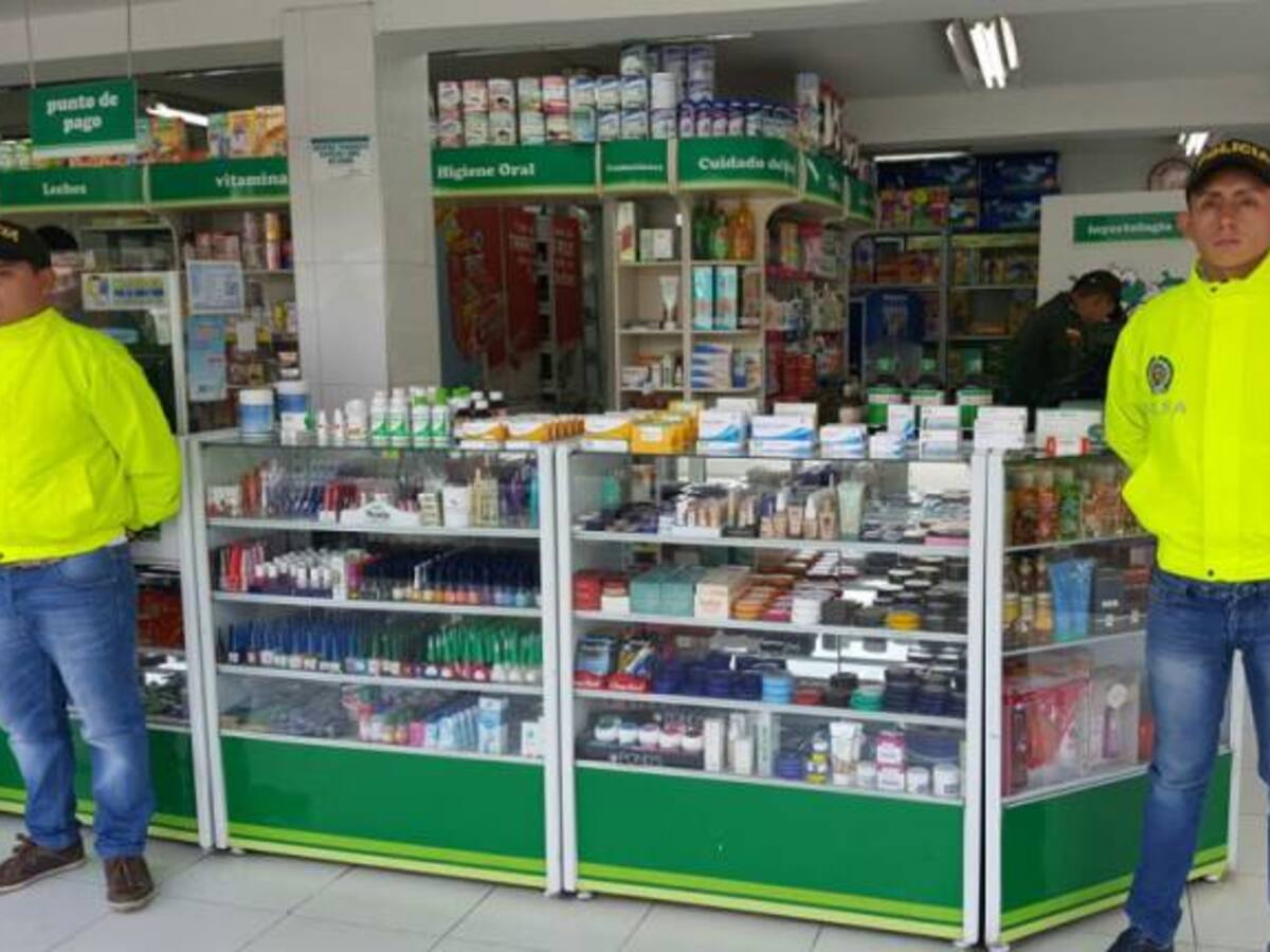 Incautan en tres farmacias del oriente de Cali, más de seis mil medicamentos vencidos e ilegales