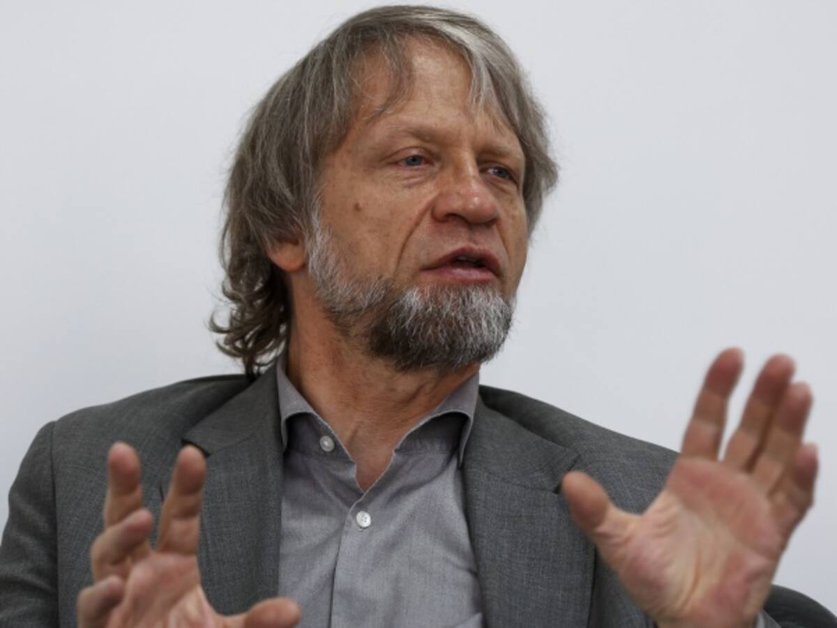 "Menos cemento y policía y más cultura ciudadana", pide Mockus a los Bogotanos