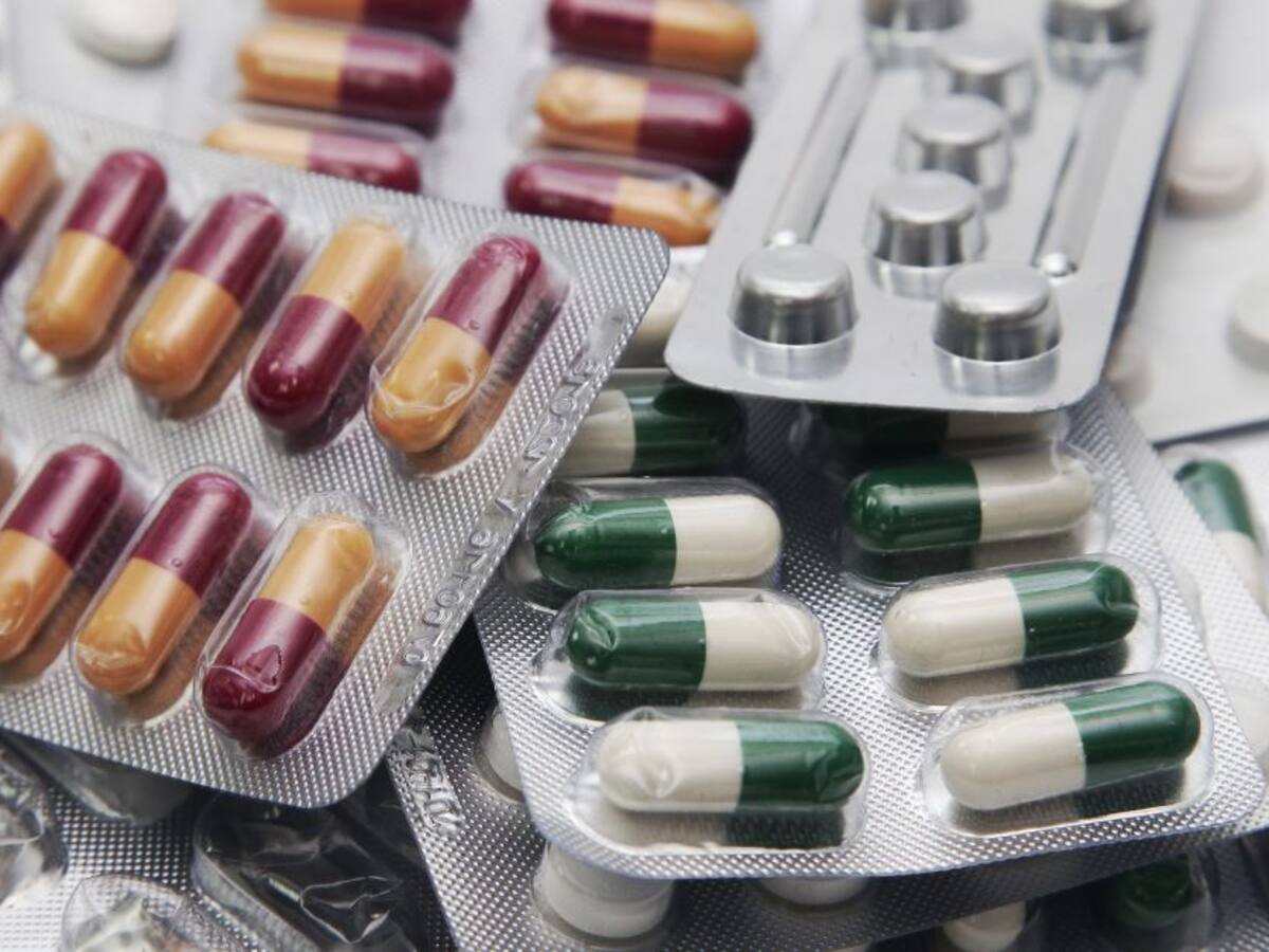 Contraloría destapa inexplicables sobrecostos en medicamentos