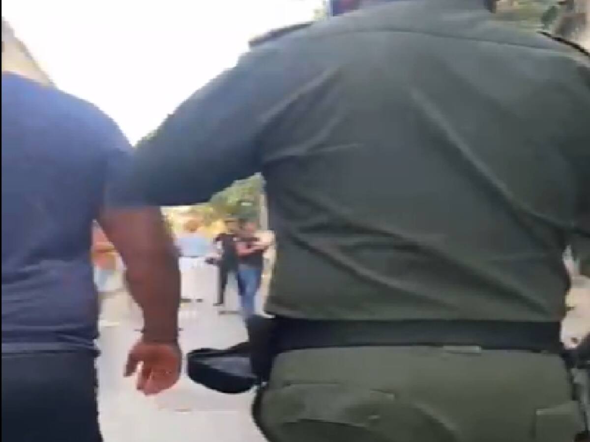 Hombre agredió a presunto acosador sexual y fue capturado en Cartagena