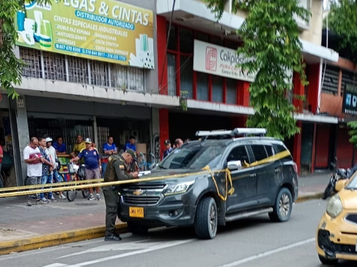 Escolta de la UNP accionó su arma de dotación para evitar hurto en Bucaramanga