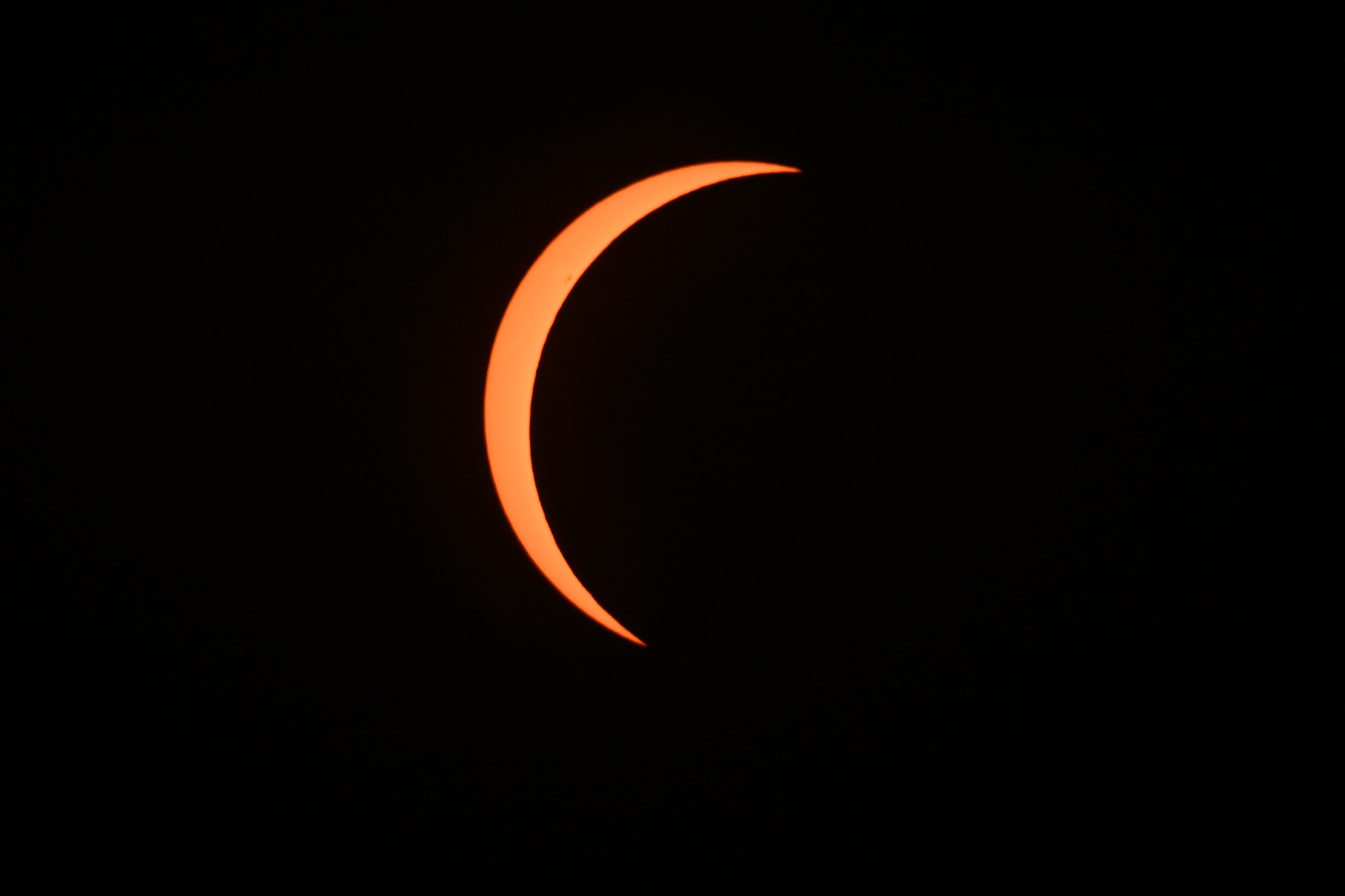 Eclipse solar total desde Palencia, España. (Photo by Leon Neal/Getty Images)