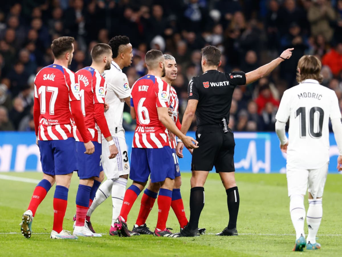 Atlético, de frente contra el arbitraje tras el derbi: “Nada nuevo en el Bernabéu”