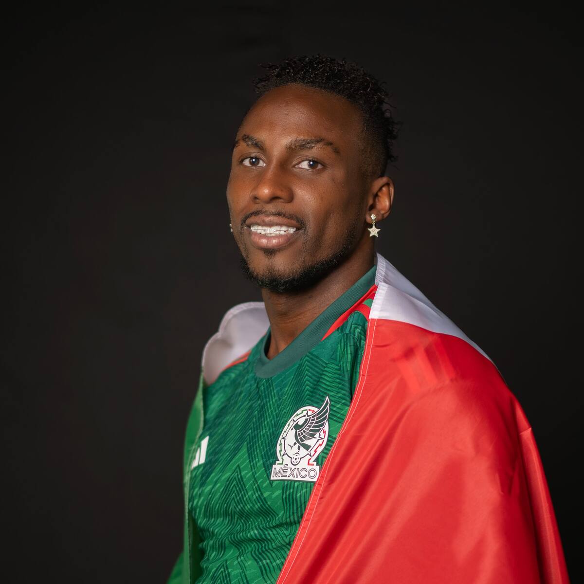 Julián Quiñones recibirá su primera convocatoria a la selección mexicana