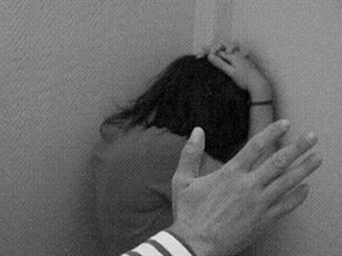 España niega la nacionalidad a un colombiano por cometer malos tratos