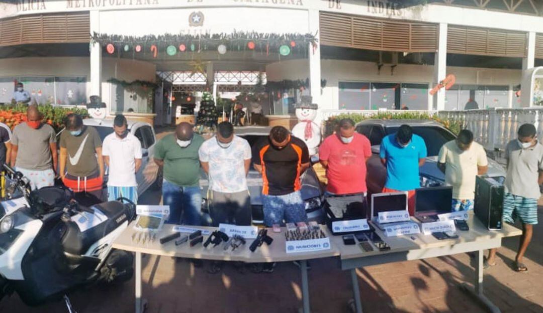 Presuntos responsables de cometer delitos por medios informáticos y estafar al sector turístico