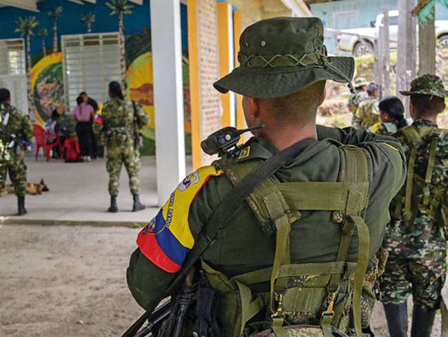 Las disidencias de las extintas FARC - EP, comandadas por alias ´Calarcá Córdoba´ y las estructuras de ´Iván Mordisco´ tendrían posible confrontación armada en 7 departamentos del país.