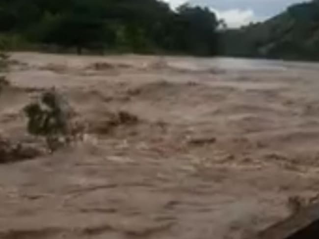 Declaran alerta en ríos de Antioquia por incremento de los caudales