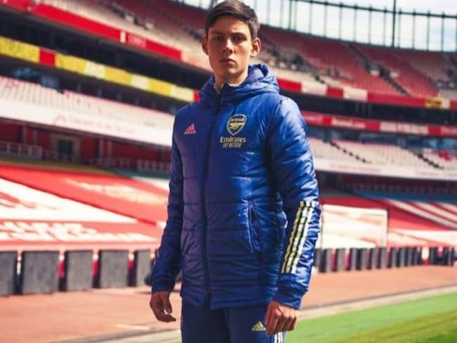Alexei Rojas en el Arsenal