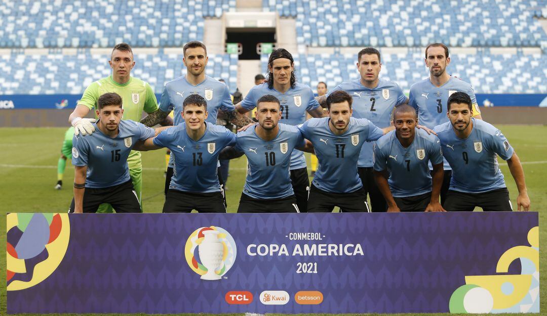 Los jugadores de Uruguay que formaron ante Chile.