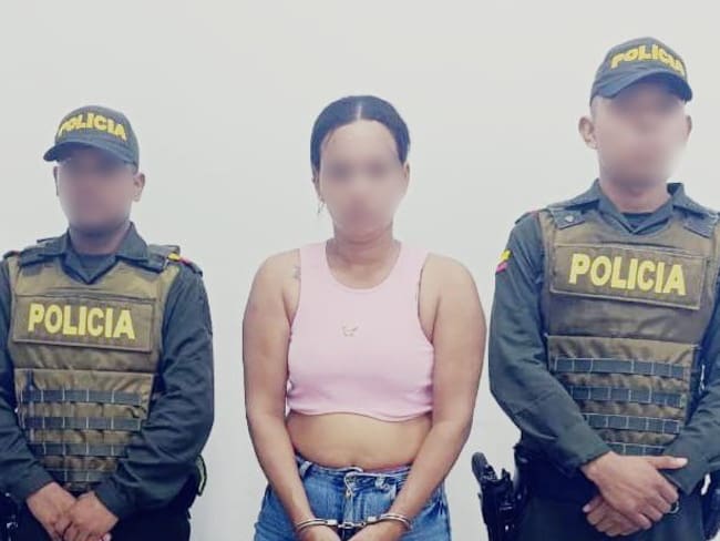 Mujer fue capturada con un revólver en el barrio Flor del Campo en Cartagena