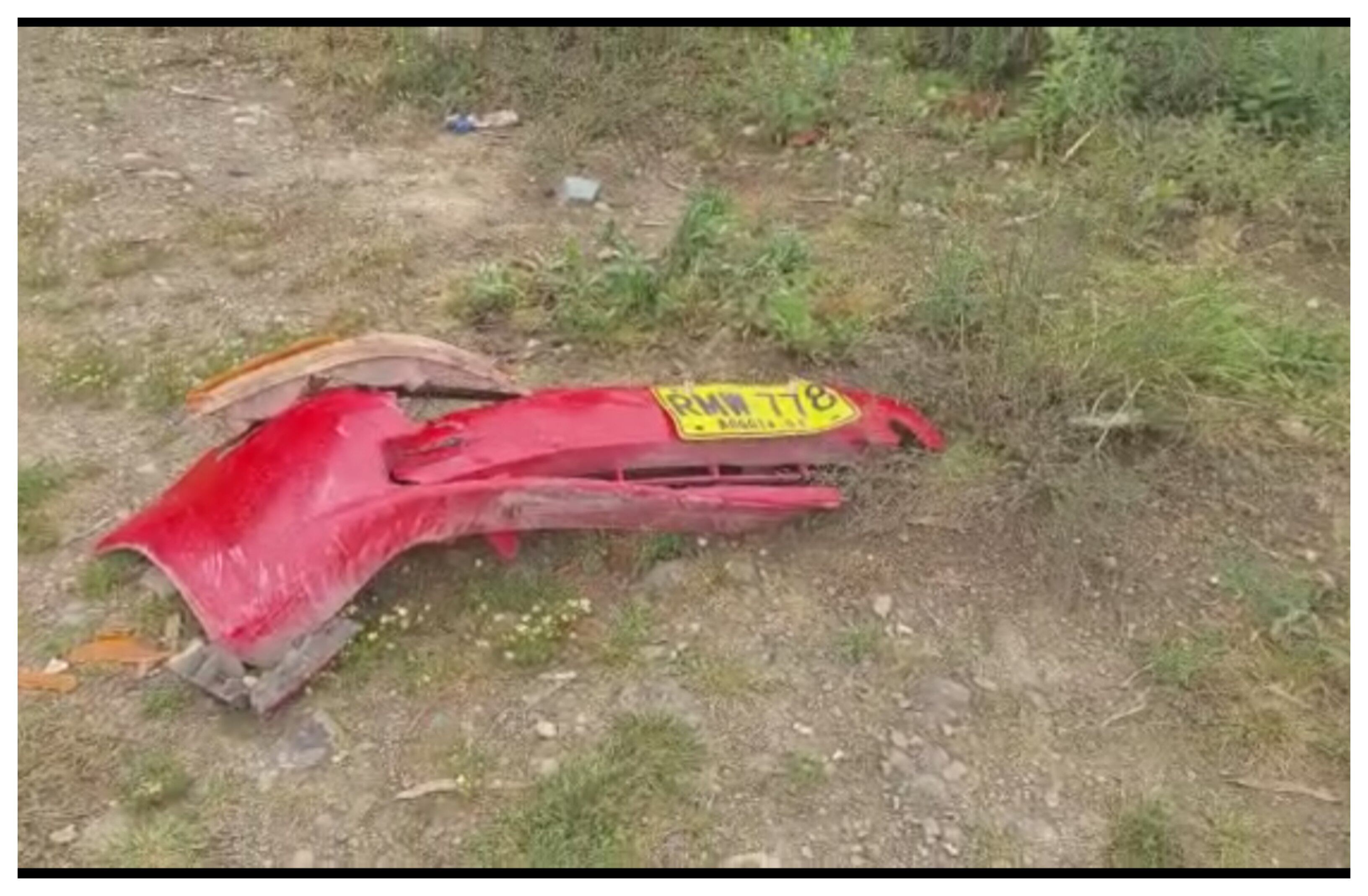 Policía confirma que carro rojo con dos pasajeros cayó al Salto del Tequendama | Caracol Radio