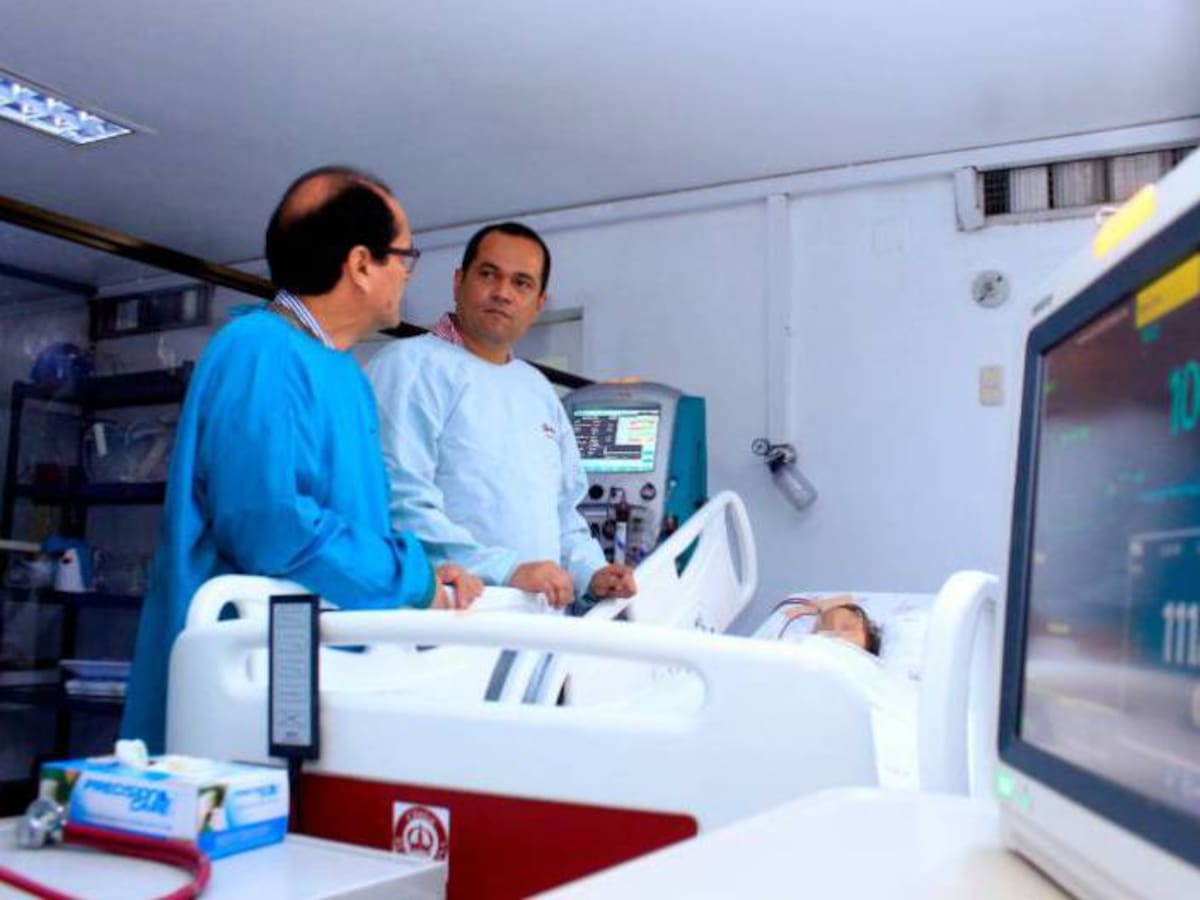 Bebé de 20 meses, en cuidados intensivos al ingerir pólvora