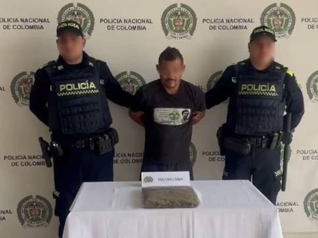 Detenido alias ‘El Meke’ con marihuana distribuyendo el estupefaciente en el barrio El Bosque