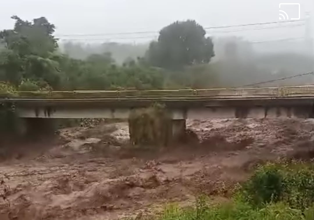 Paso controlado vehicular Putumayo-Nariño. Foto cortesía