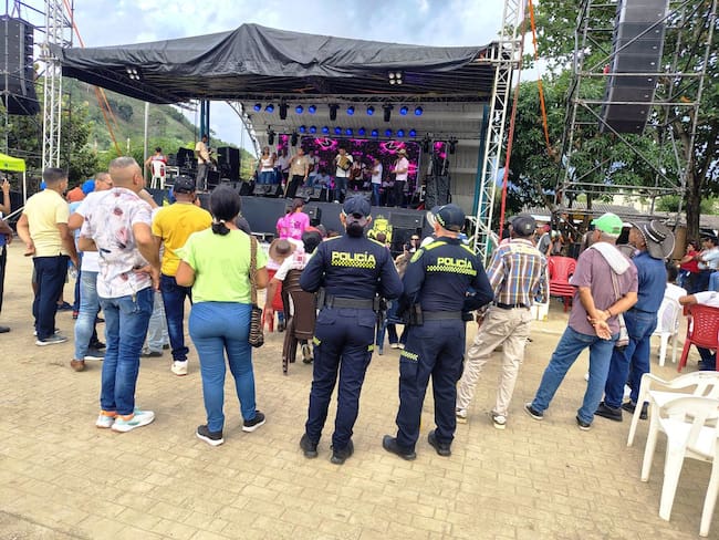 La Policía Nacional dice presente en el festival del Ñame de San Cayetano