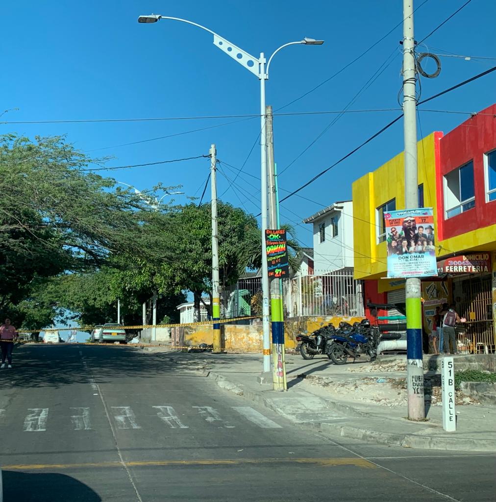 Barrio El Santuario, sur de Barranquilla, cerca del lugar de la masacre que dejó cuatro víctimas./ Caracol Radio