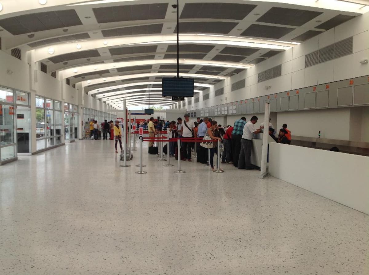 Fotografías que muestran la renovación de la terminal aérea santandereana.