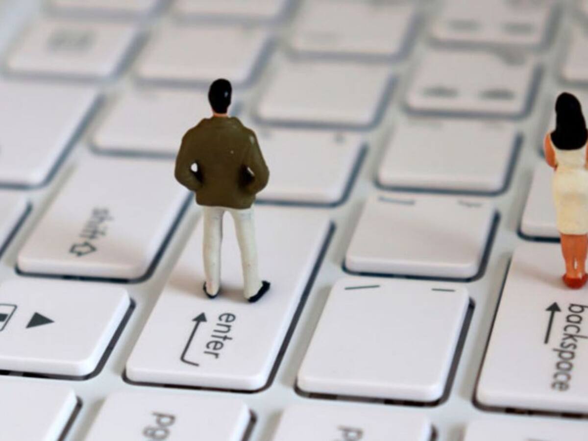 Colombia mantiene una brecha digital del 34,4%