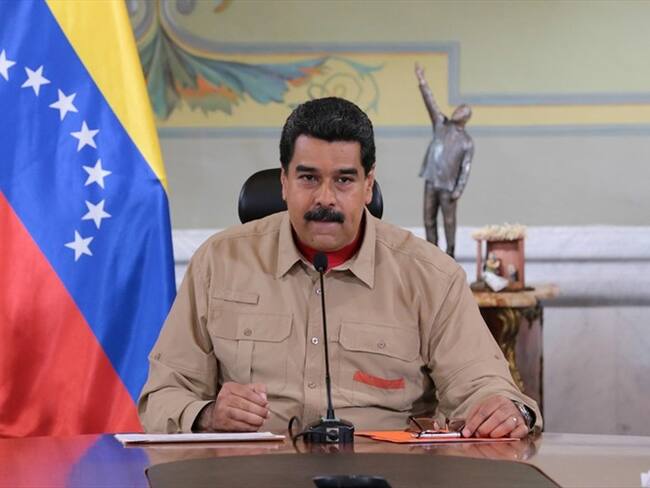 Las fronteras con Brasil y Colombia fueron cerradas porque Nicolás Maduro culpó del repunte del precio del dólar paralelo a mafias cambiarias que operan con bolívares en ciudades limítrofes. Foto: Agencia Reuters/Palacio de Miraflores