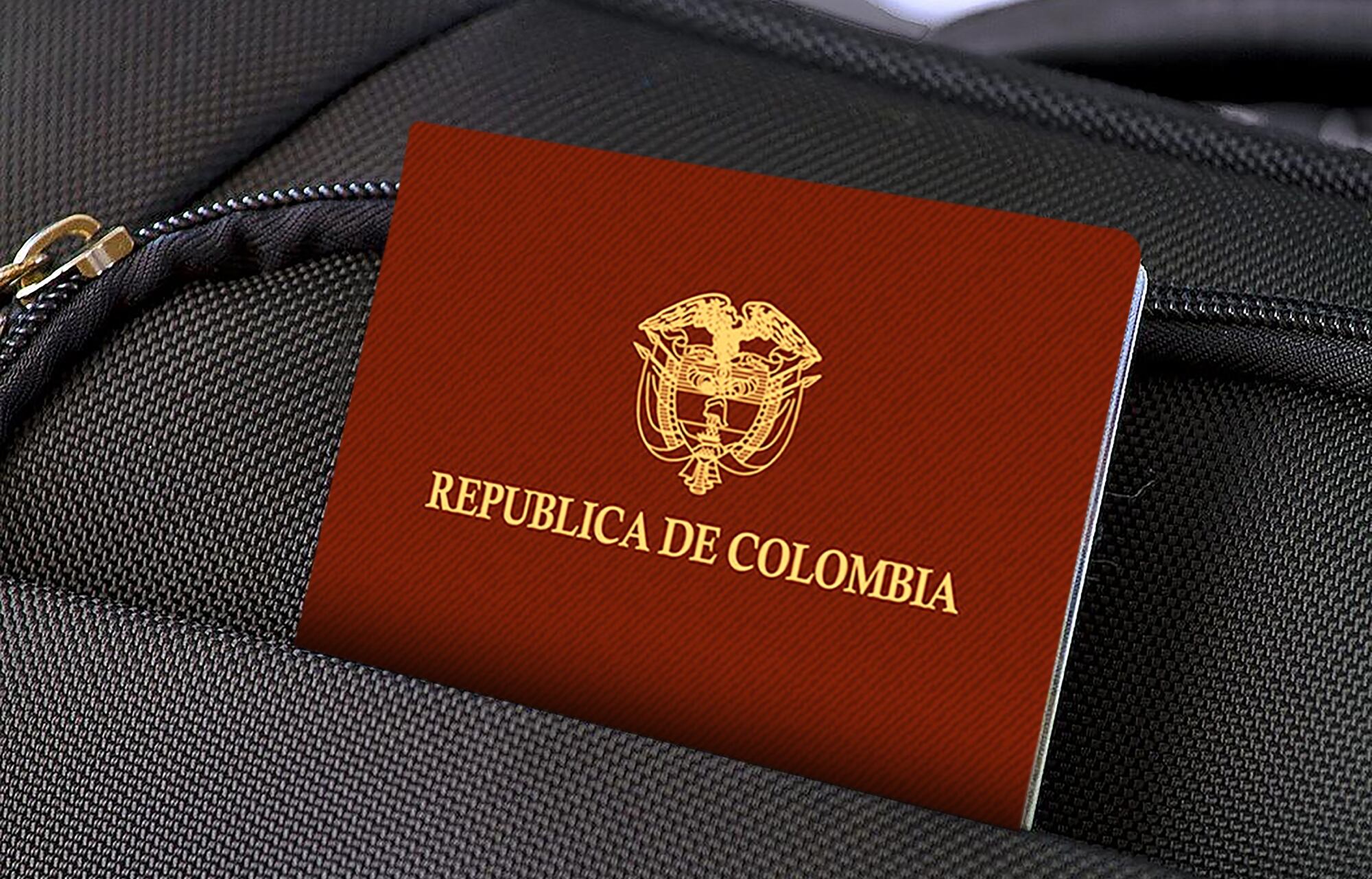 Pasaporte colombiano, imagen de referencia | Crédito: GettyImages