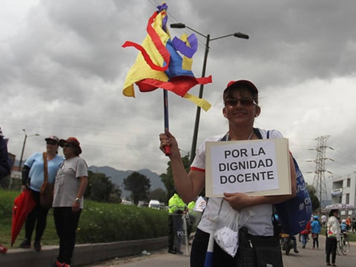 Mintrabajo estudia posibilidad de ser mediador entre el Ministerio de Educación y Fecode