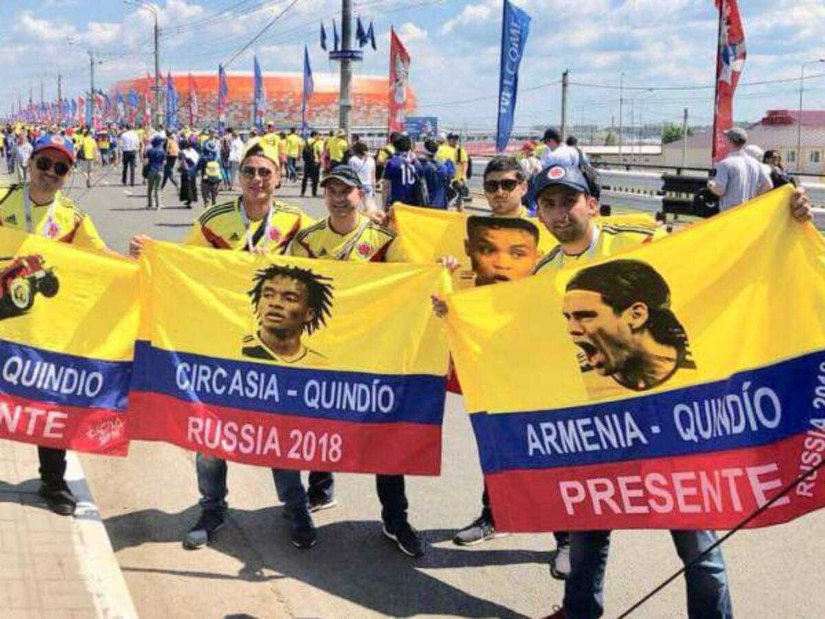 (FOTOS) A pesar de la derrota, Quindianos acompañan a Colombia en mundial