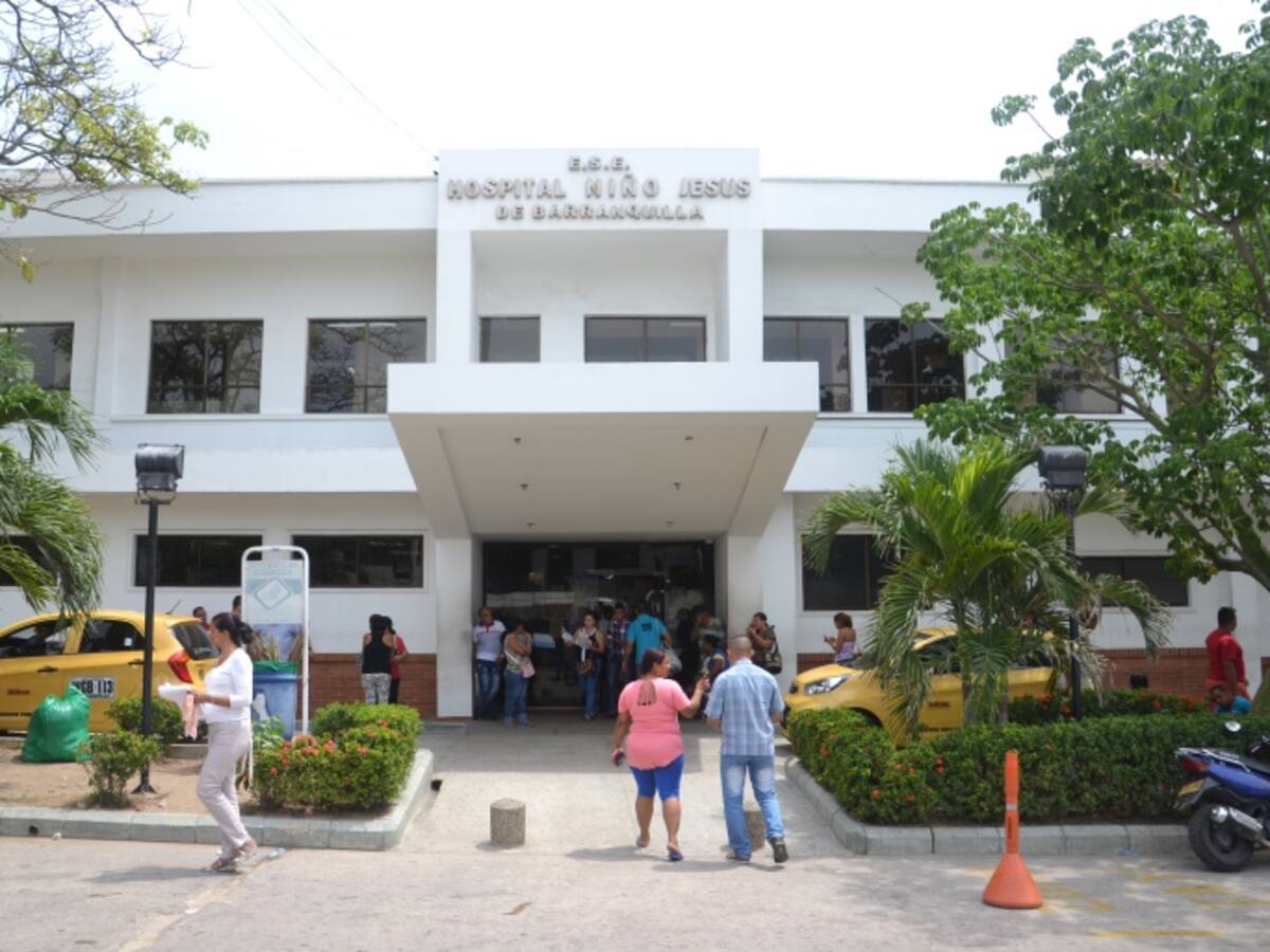 Ginecólogos del hospital Niño Jesús continúan en paro